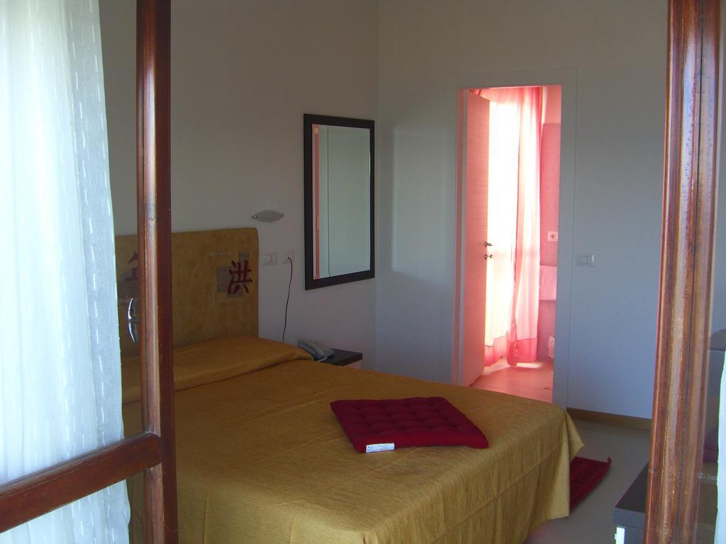 Hotel Flaminio Cattolica Room photo