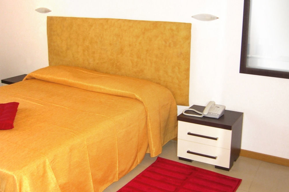 Hotel Flaminio Cattolica Exterior photo
